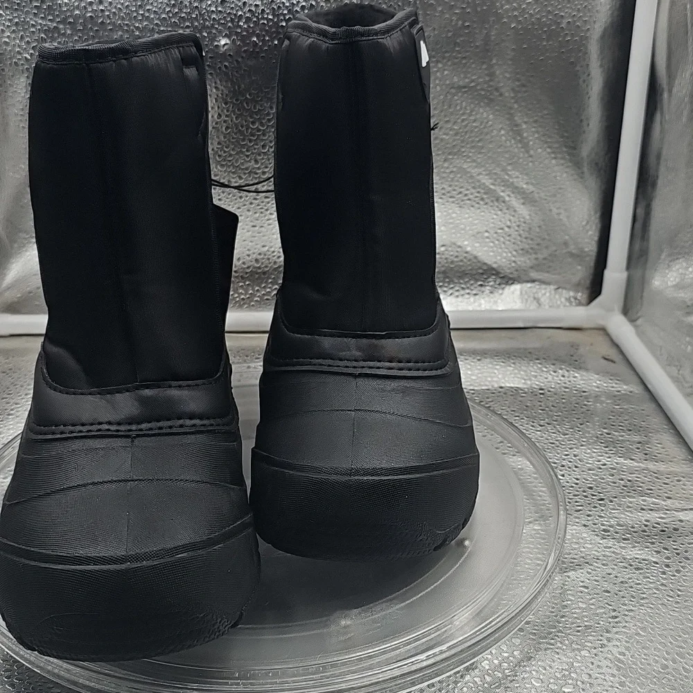 J Toddler Boys Snow Boot Waterproof Insulated Sz 2